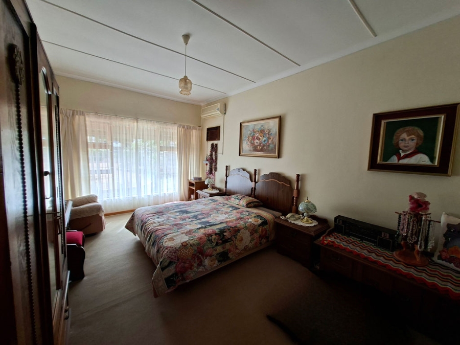 4 Bedroom Property for Sale in Vanrhynsdorp Western Cape